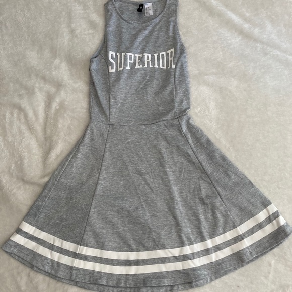 Grey dress - Picture 1 of 2